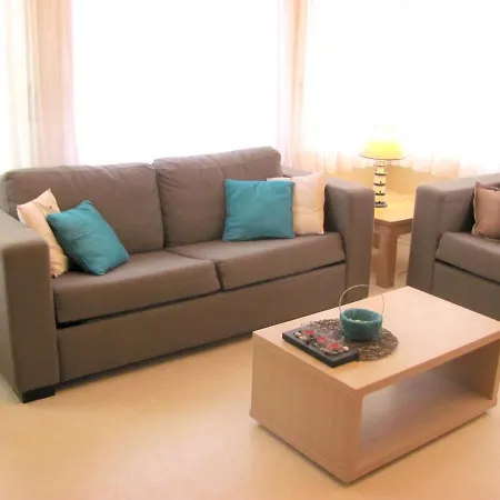 2 Bedrooms At 200 M Away From The Beach With Furnished Garden And Wifi * De Panne